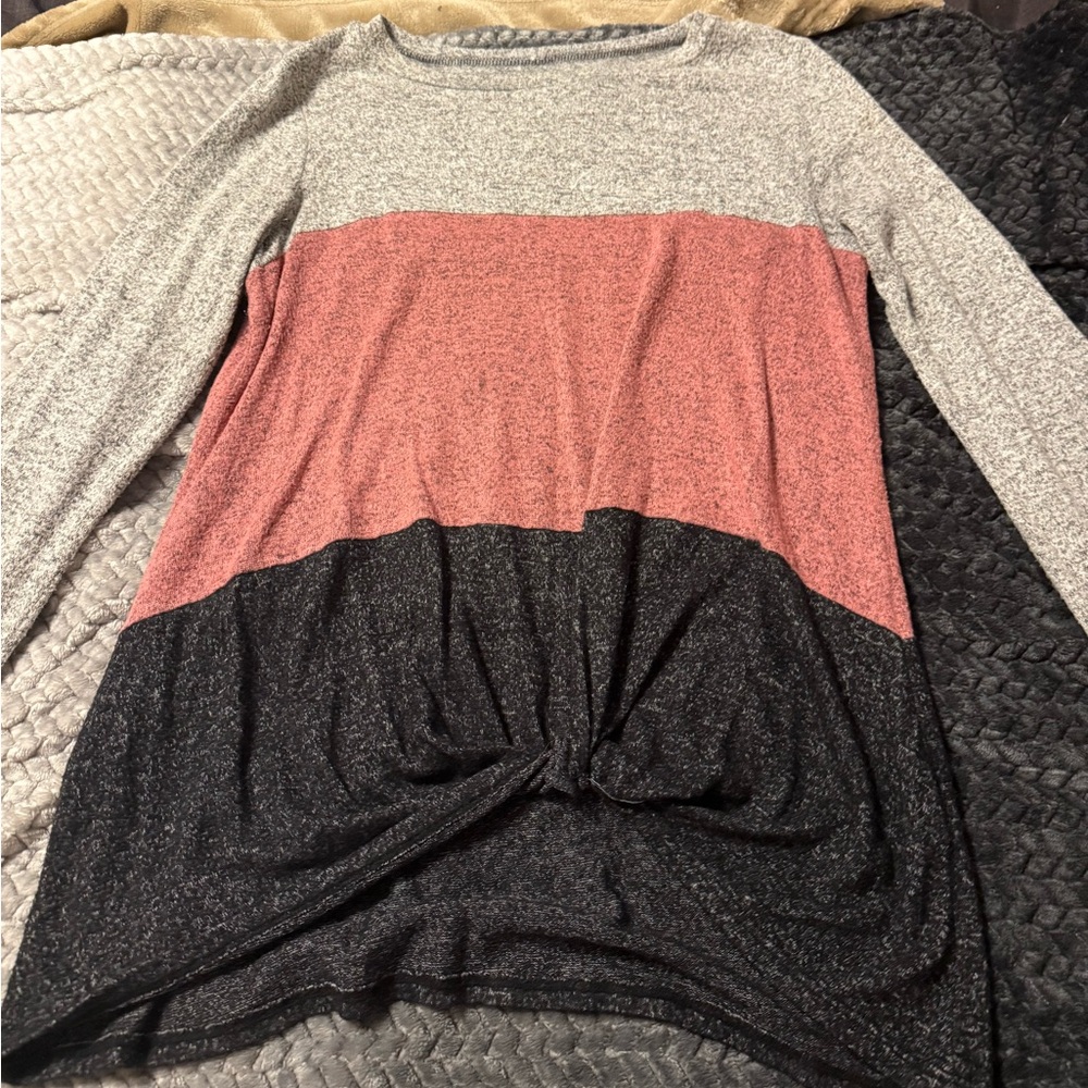 Colorblock Long Sleeve Top